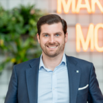 Dr. Christian von Toll